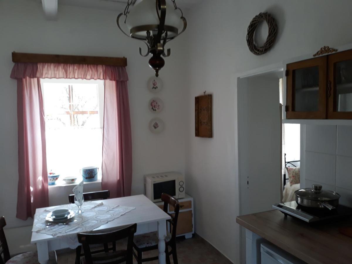 Szep Julis Vendeghaz Villa Cserepfalu Eksteriør bilde